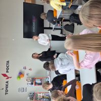 Представители Лужского института встретились с выпускниками Батецкой школы