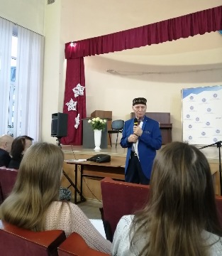 Преподаватели и студенты Лужского института приняли участие в семинаре Ш.А. Амонашвили «Гуманно-личностный подход в обучении и воспитании детей»