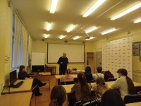 Поэтическая беседа "От войны до войны"